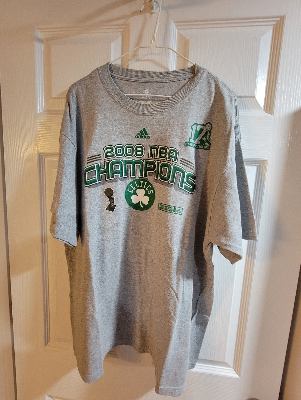 Cool grey Adidas t-shirt. 2008 NBA Champions -Celtics-size L